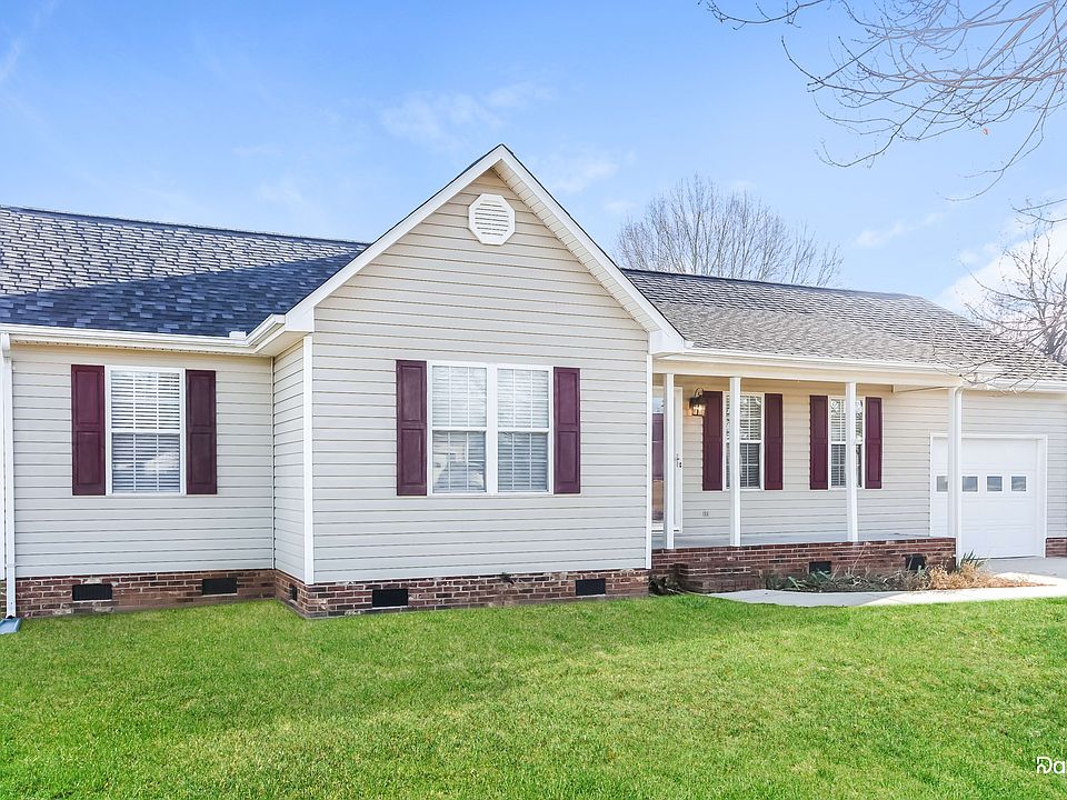 1st image of 1018 Lauren Glen Dr