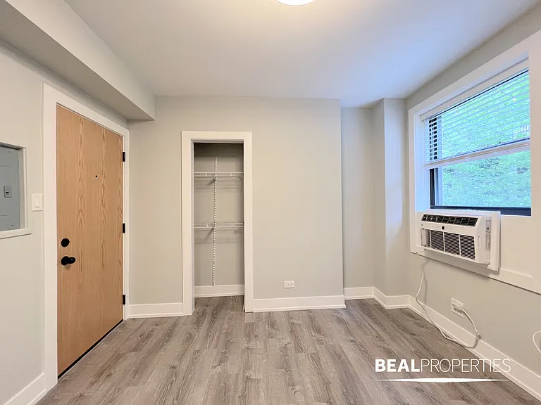 505 West Belmont Ave — Photo 72