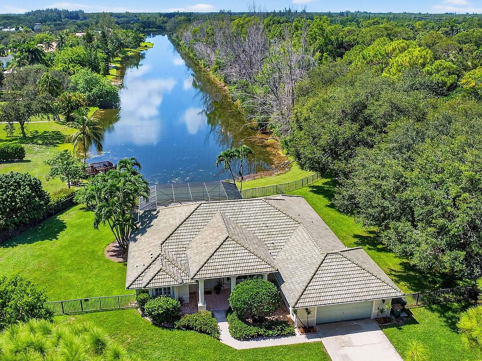 1st image of 5551 Lago Del Sol Drive