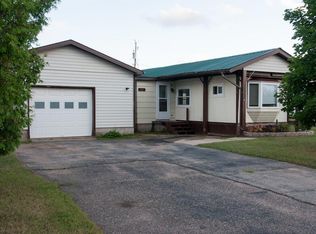 135 E Blueberry St, Gwinn, MI 49841