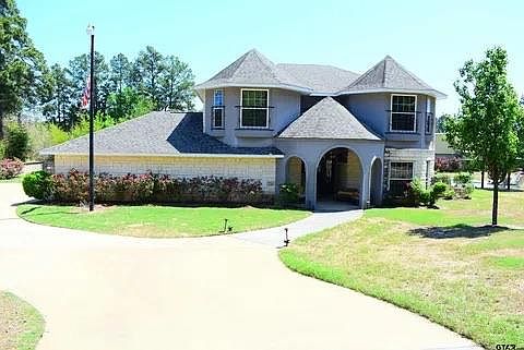 2nd image of 336 Fernwood Dr