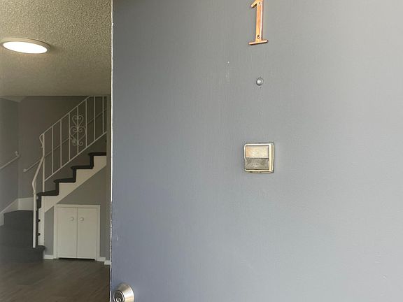 2nd image of 119 Maple Ave #1