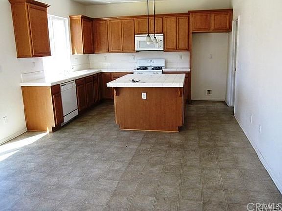 2nd image of 1962 Orchard Park Ct