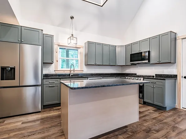 27 Powhatan Road, Otisfield, ME 04270