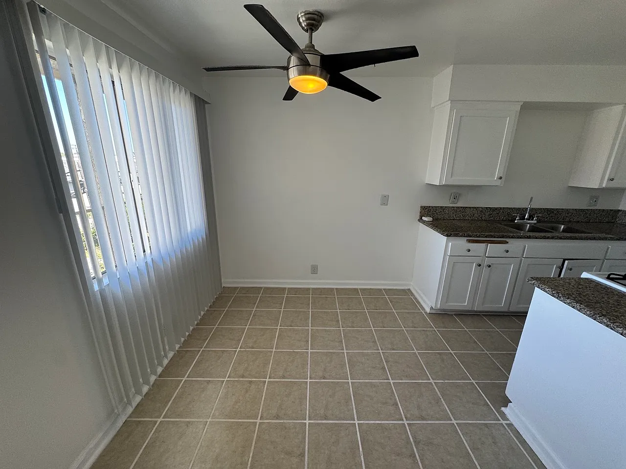 3 bed, 1600 sqft, $3,100 — Photo 2