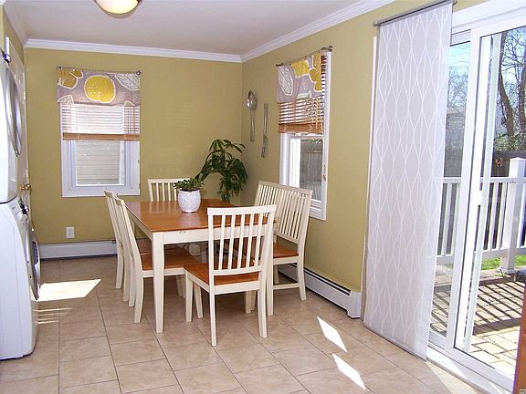 4th image of 385 Collington Dr