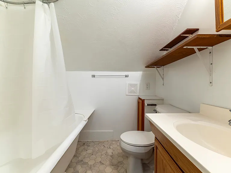 6602 Ballard Ave — Photo 13