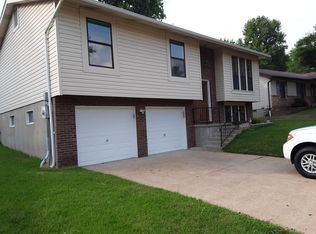 6023 Bayou Bend Ct, Saint Louis, MO 63129