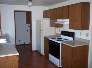 122 R St SE #A, Auburn, WA 98002