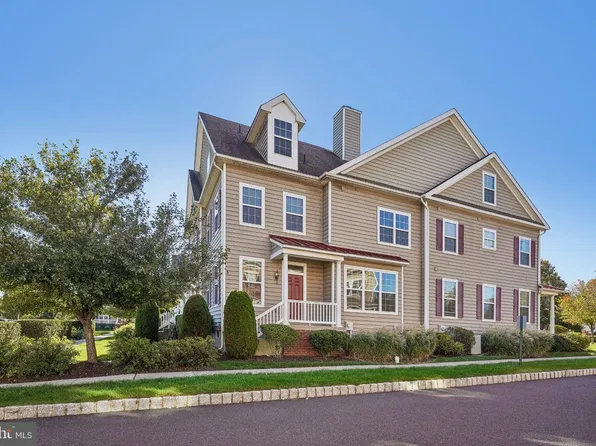 329 Katie Ln, Perkasie, PA 18944