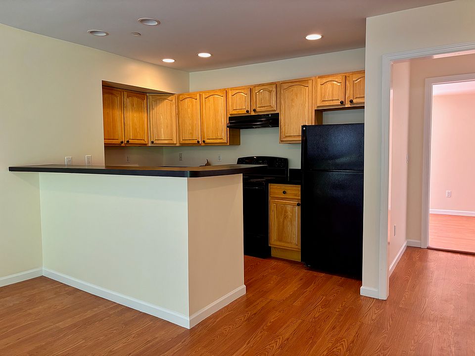 1st image of 80 N Highland Ave APT 1