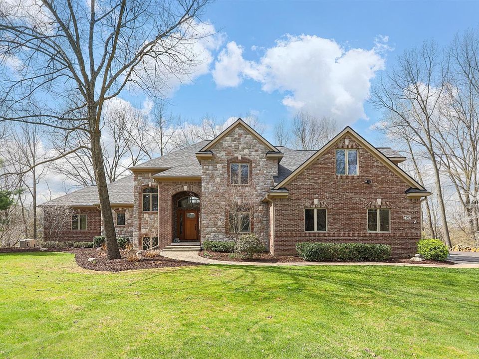 1st image of 7263 Woodhaven Dr