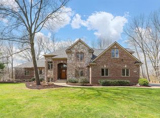 7263 Woodhaven Dr, Dexter, MI 48130