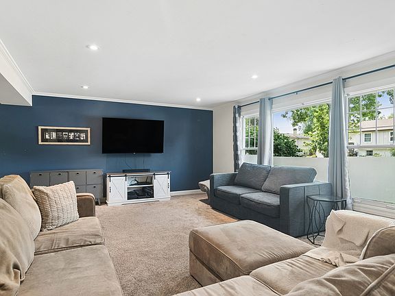 4th image of 170 Pebble Creek Dr