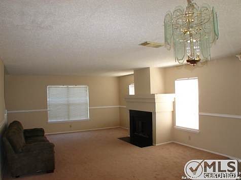 3rd image of 2926 Dixon Plain Dr