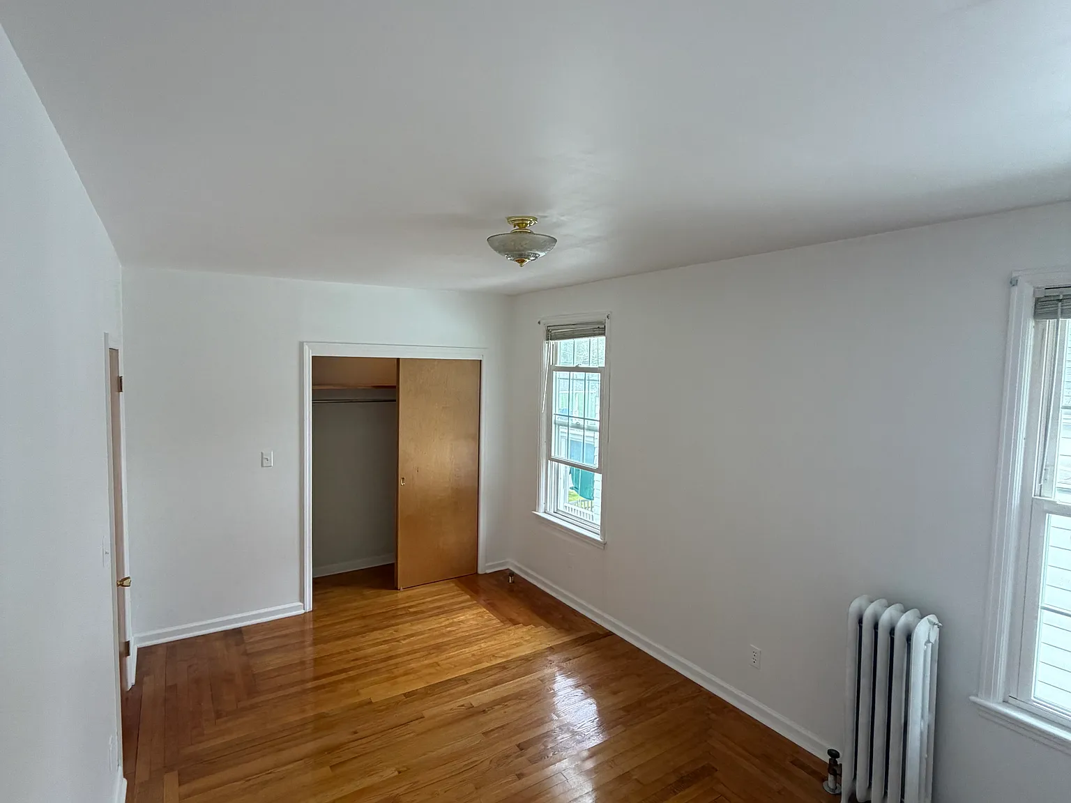 2 bed, 1.5 bath, 1044 sqft, $1,500 — Photo 2