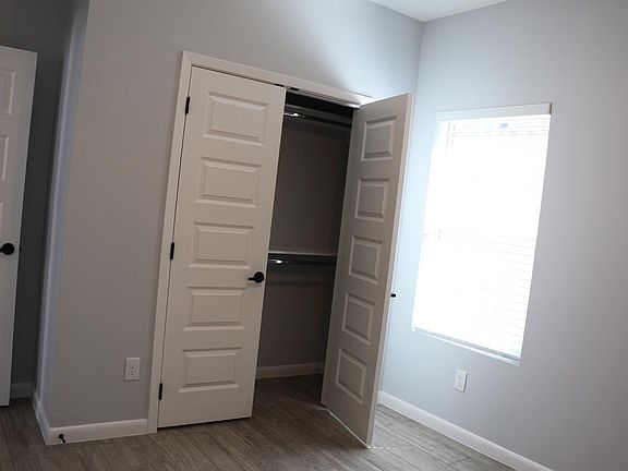 5th image of 3300 Fuerte Ave #3
