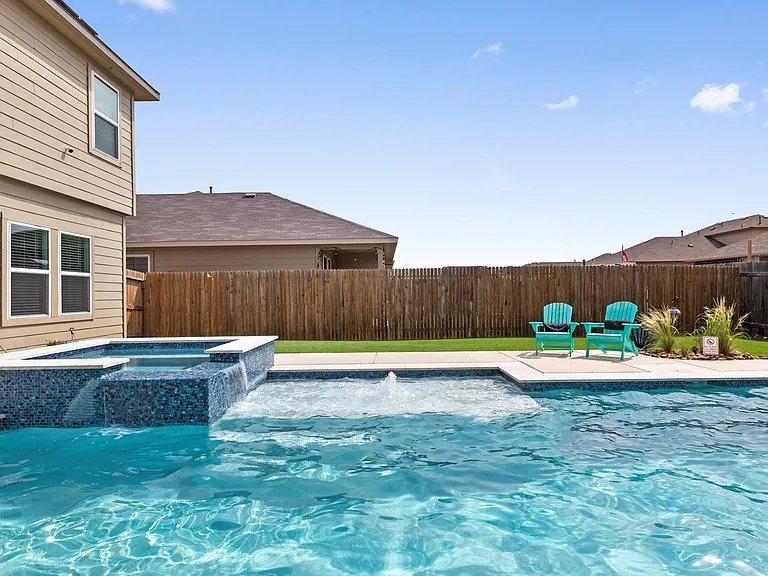 2826 Wolfcreek — Photo 4