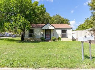 324 Mirike Dr, White Settlement, TX 76108