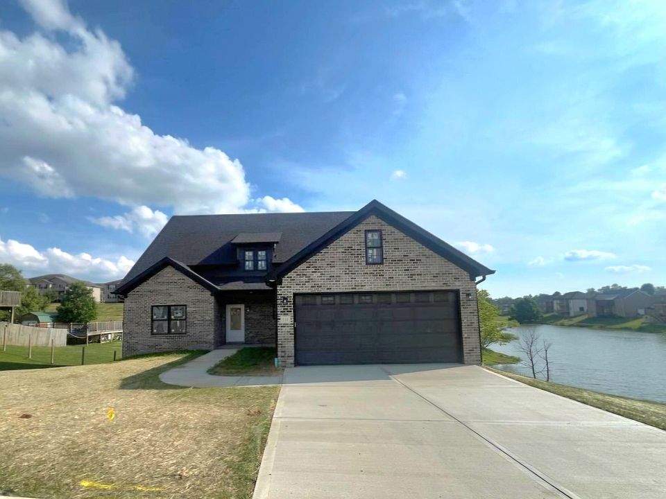 1st image of 111 Twin Lakees Dr #51