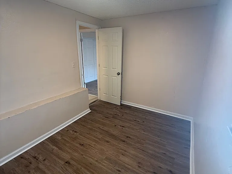 1610 Boston St #204 — Photo 6