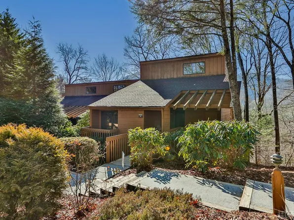 81 Emerald Cove #40, Sapphire, NC 28774