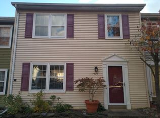 7929 Timarand Ct, Lorton, VA 22079