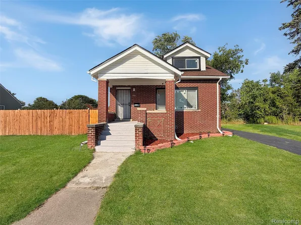 3690 Nottingham Rd, Detroit, MI 48224