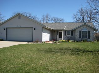 225 Gary Dr, Bryan, OH 43506
