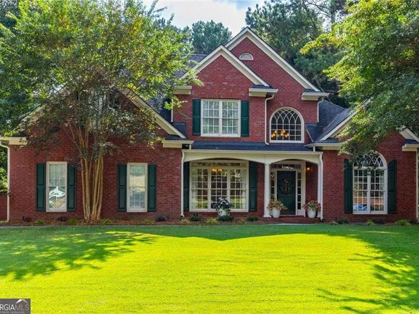 2330 Ashbourne Dr, Lawrenceville, GA 30043