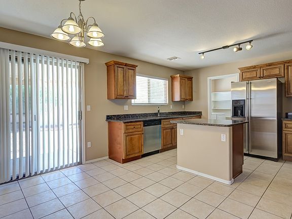5th image of 2165 S Palo Verde Dr