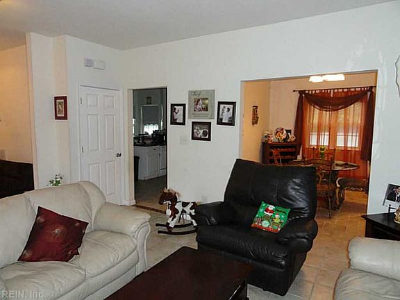 5th image of 4393 Cole Ave