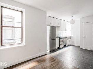 267 W 15th St APT 2FS, New York, NY 10011
