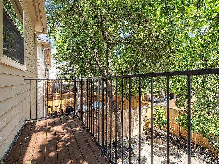 4013 Blossom St — Photo 42