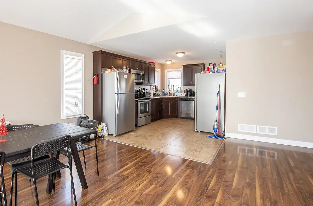 10 Trent Avenue — Photo 2