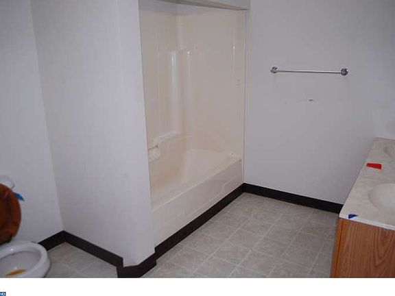 5th image of 1529 Seton Dr