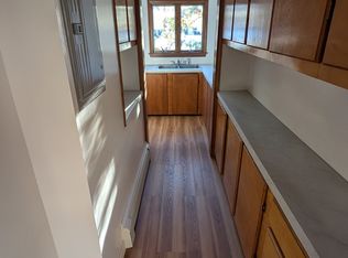 11 Orchard St FLOOR 1, Taunton, MA 02780