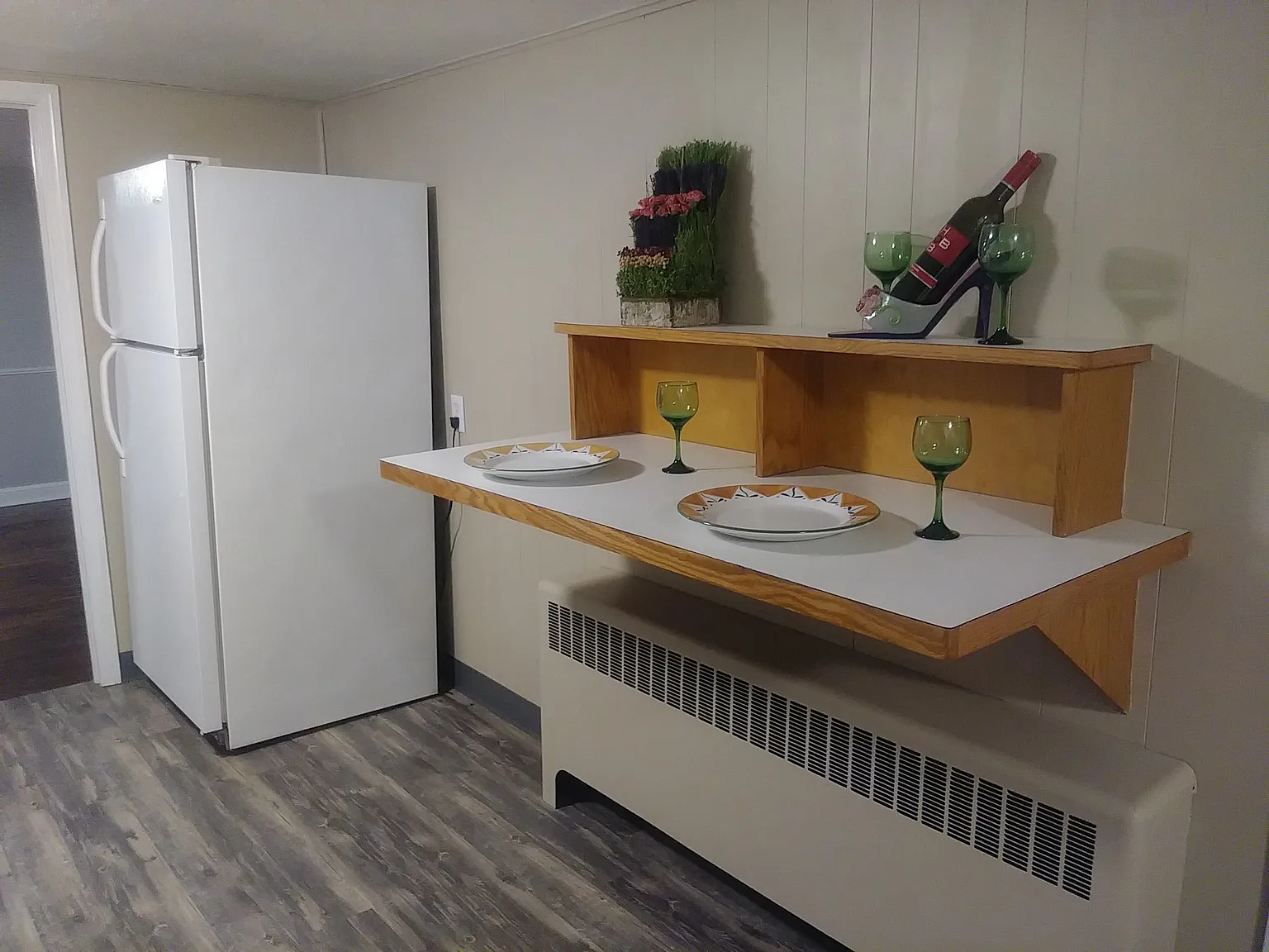 2 bed, 1300 sqft, $1,650 — Photo 3