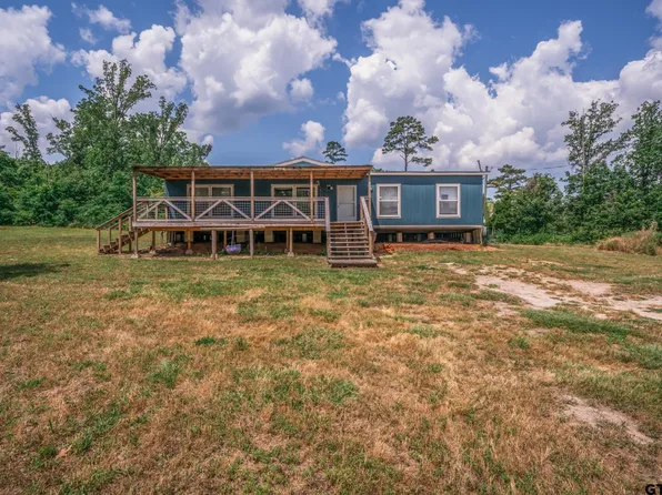 1460 Raintree Lakes Cir, Big Sandy, TX 75755