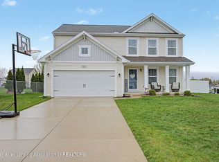 5633 Bittern Dr, Holt, MI 48842