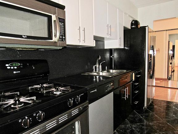 2nd image of 100 W Park Circle Dr APT 2