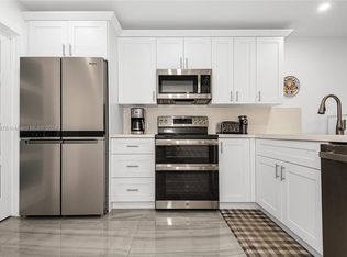 2634 N 38th Ave, Hollywood, FL 33021