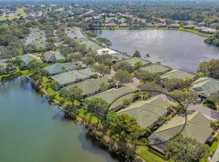 4915 Lakescene Pl, Sarasota, FL 34243