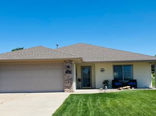 3400 Fox Ridge Ave, Norfolk, NE 68701