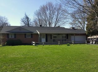 6340 Country Estates Dr, Tipp City, OH 45371