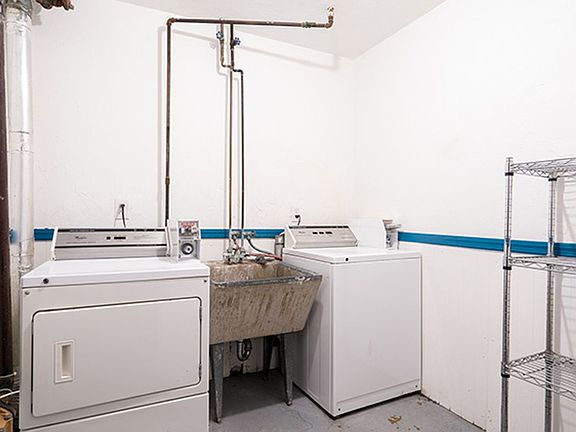 5th image of 519 10th Ave SE APT 4