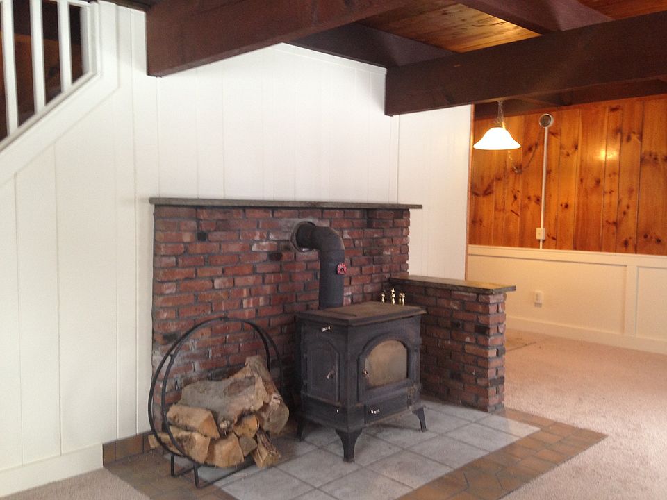 2nd image of 1812 Pucker St