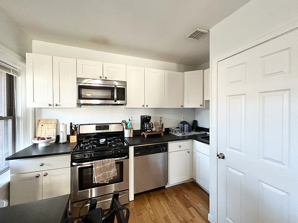 914 Dorchester Ave #2L