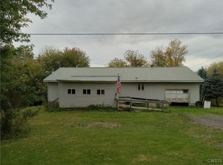 11589 Ferris Rd, Cato, NY 13033