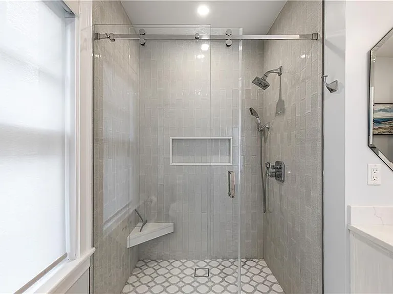 21 Bedlow Ave — Photo 14